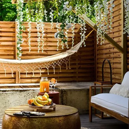 Cmg Victor Hugo Apartment Paris